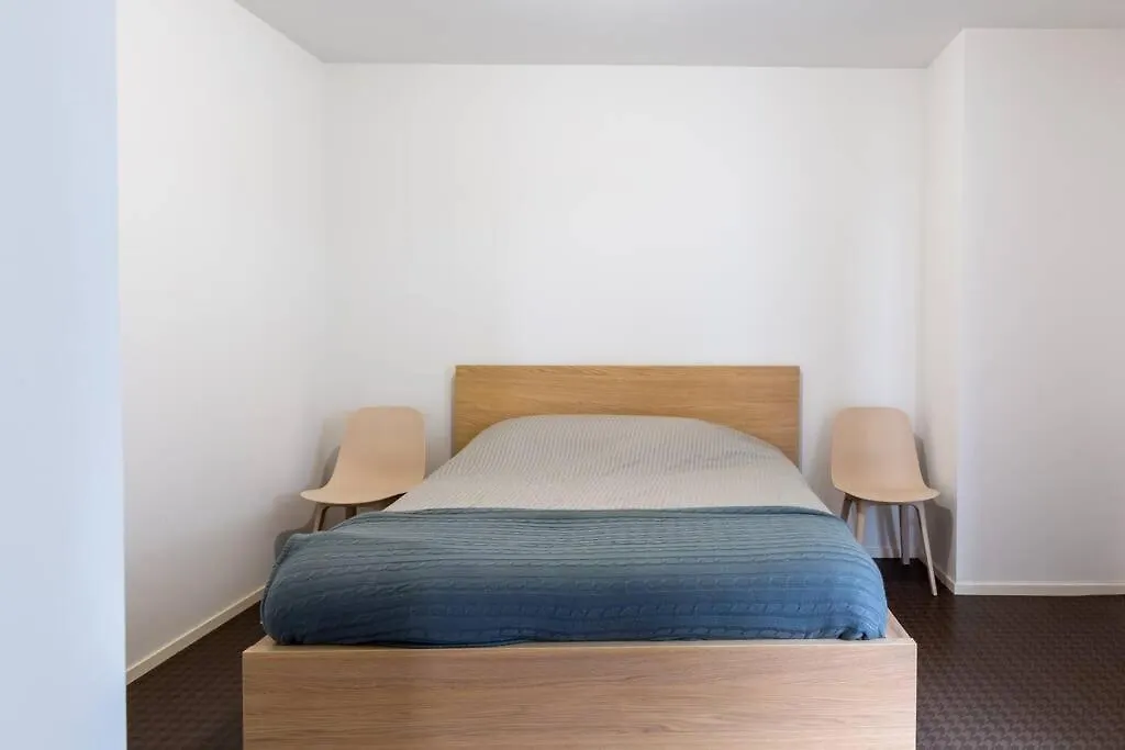 Kevrennad: Appart De Standing 1 Ch Au Capucins, Proche Bus, Tram Et Commodites Brest France